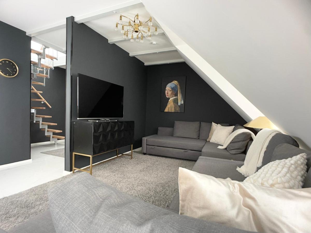 M-Style 04 Apartment Mit Balkon Und Gasgrill, 24H Self-Check-In, Free Parking, Netflix Нюрнберг Экстерьер фото